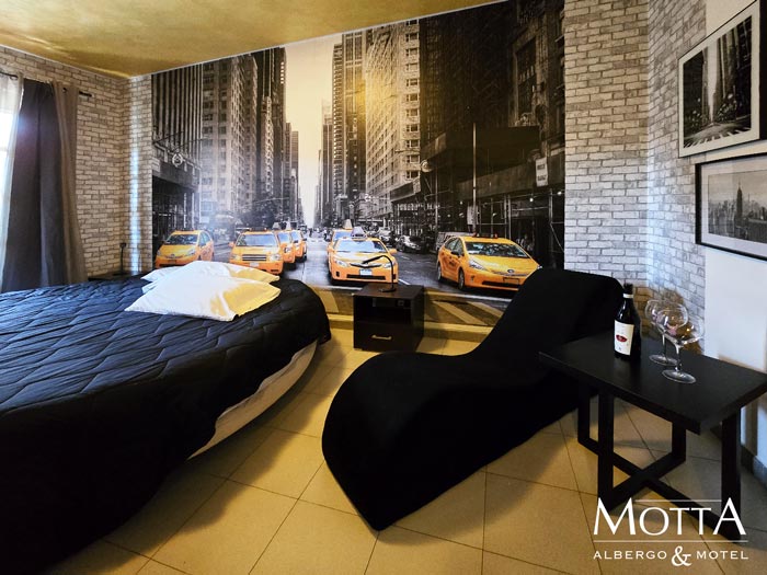 Motel Asti: camere a ore, 109 6 - Specchio