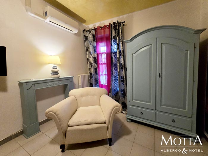 Albergo Asti: Camera Tripla 110: bagno