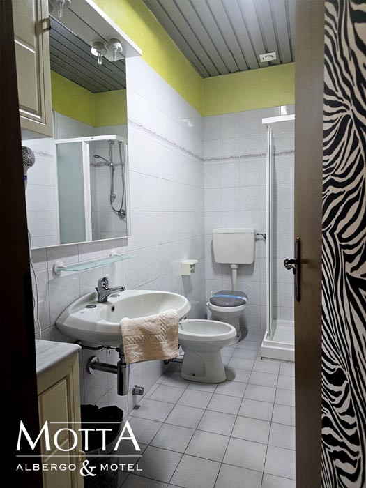 Camera 110 Albergo Motta Castigliole Asti 05