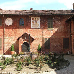 Castello Degli Scarampi - Monale