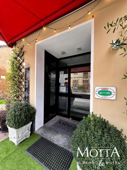 Hotel Costigliole d'Asti: ingresso